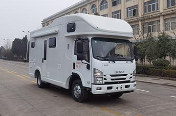 慶鈴五十鈴700P自動(dòng)擋房車